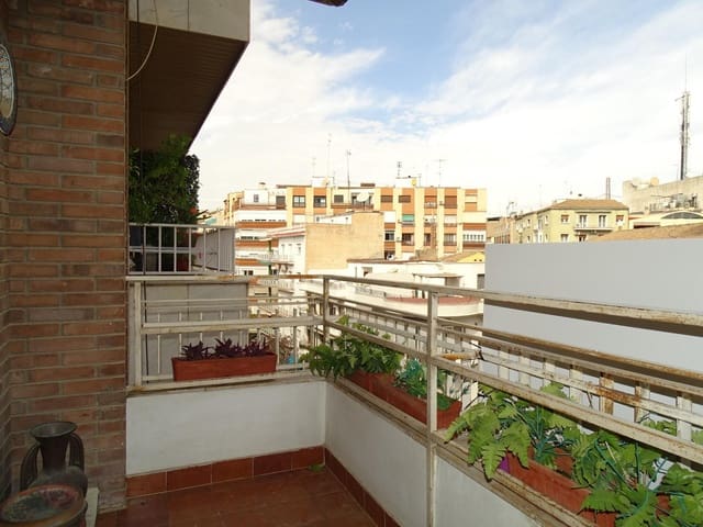 5 makuuhuone Asunto myytävänä paikassa Granada kaupunki mukana 
autotalli - 525 000 € (Ref: 9780699)