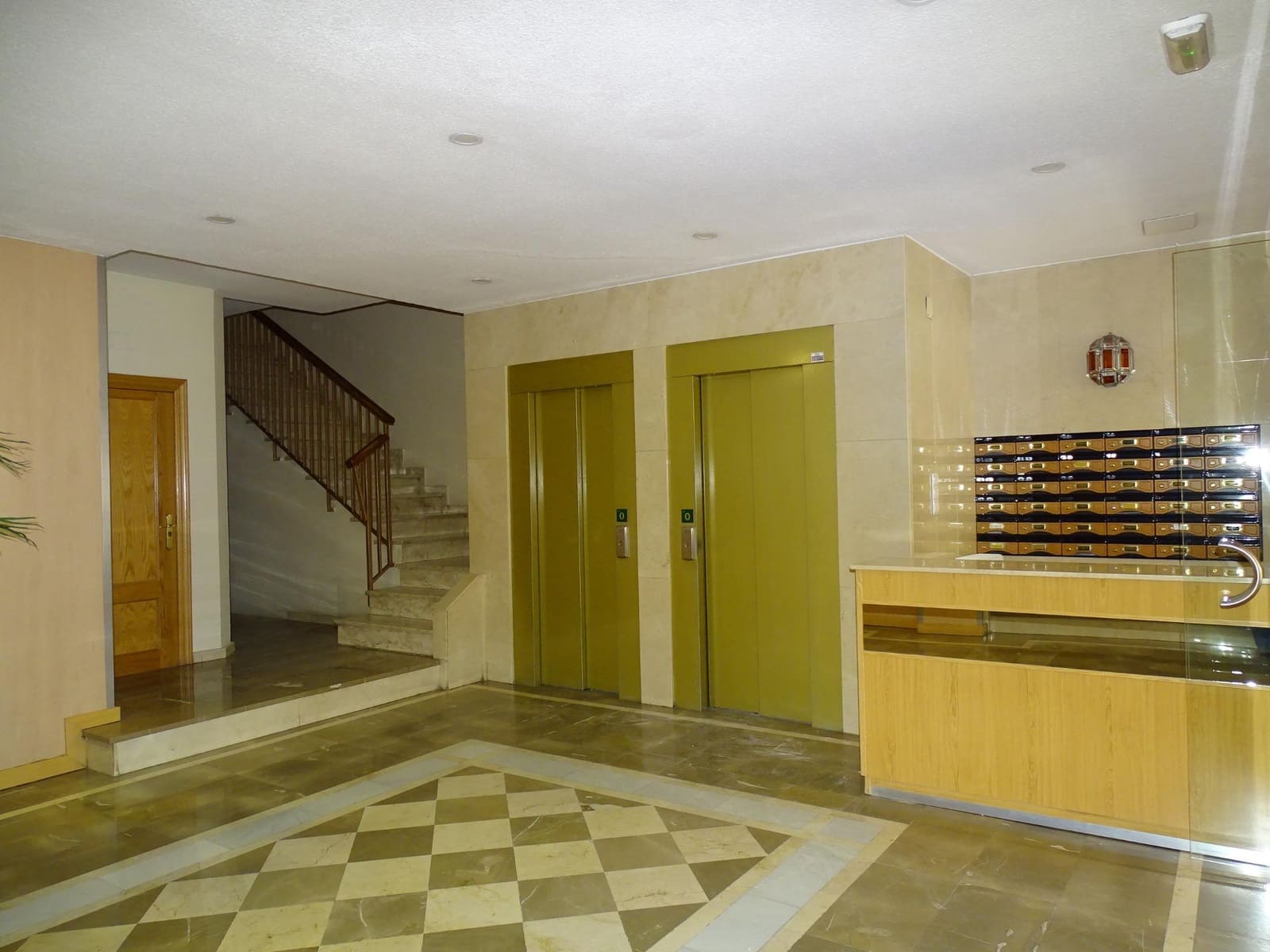 5 makuuhuone Asunto myytävänä paikassa Granada kaupunki mukana 
autotalli - 525 000 € (Ref: 9780699)