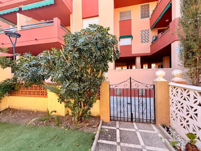 3 quarto Moradia para venda em Salobreña com piscina garagem - 355 000 € (Ref: 9788506)