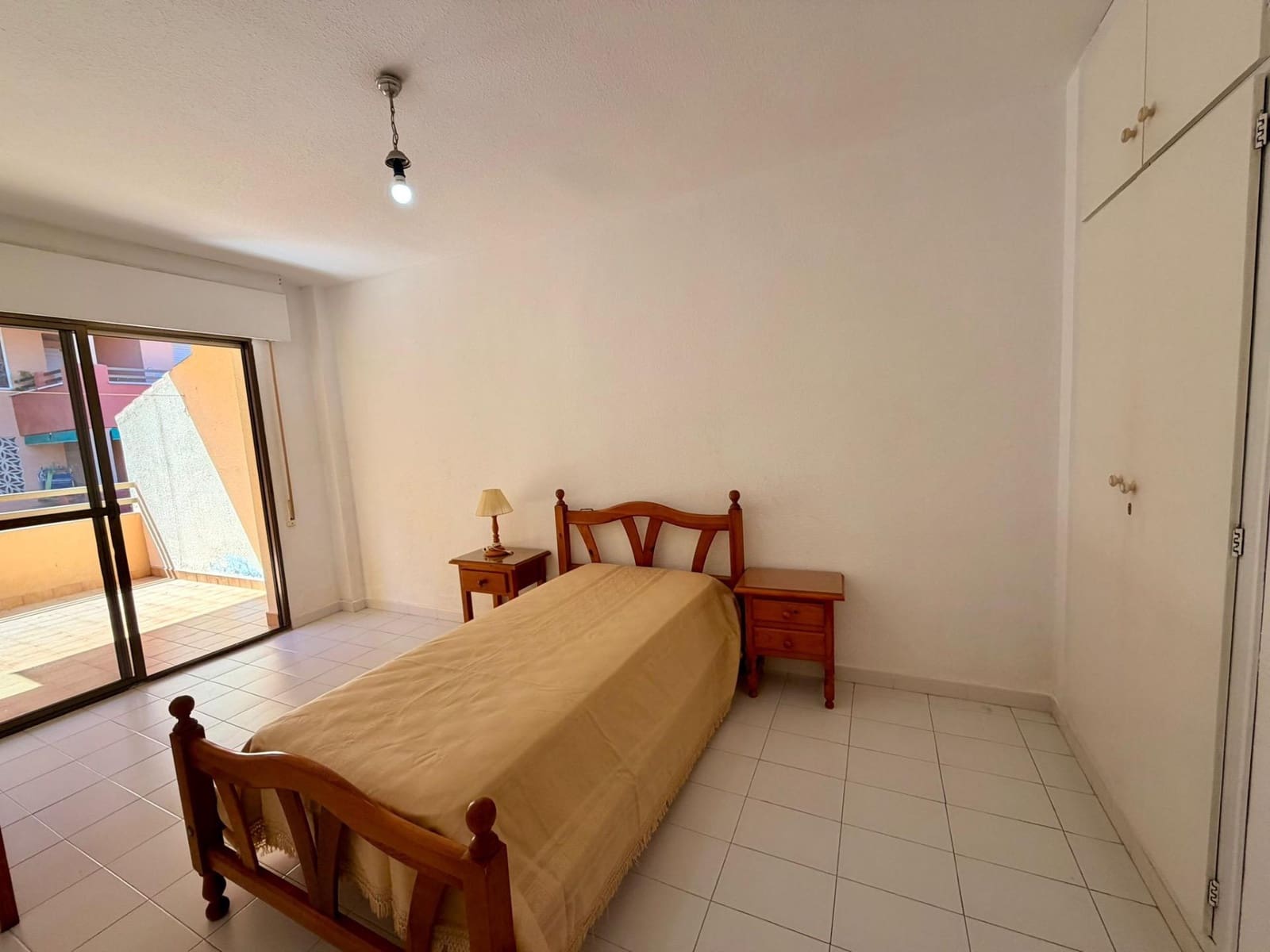 3 chambre Villa/Maison à vendre à Salobrena avec piscine garage - 355 000 € (Ref: 9788506)