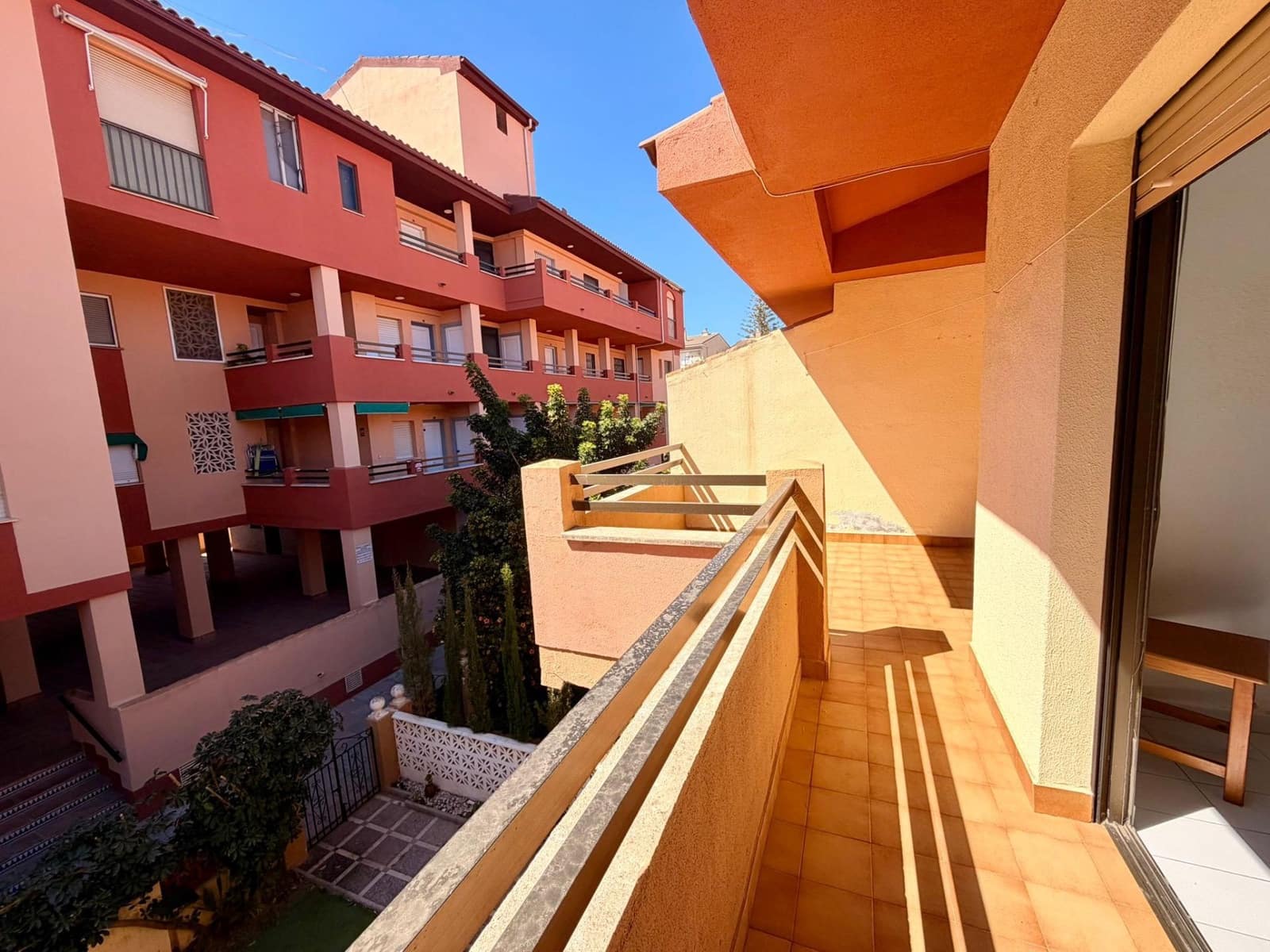 3 chambre Villa/Maison à vendre à Salobrena avec piscine garage - 355 000 € (Ref: 9788506)