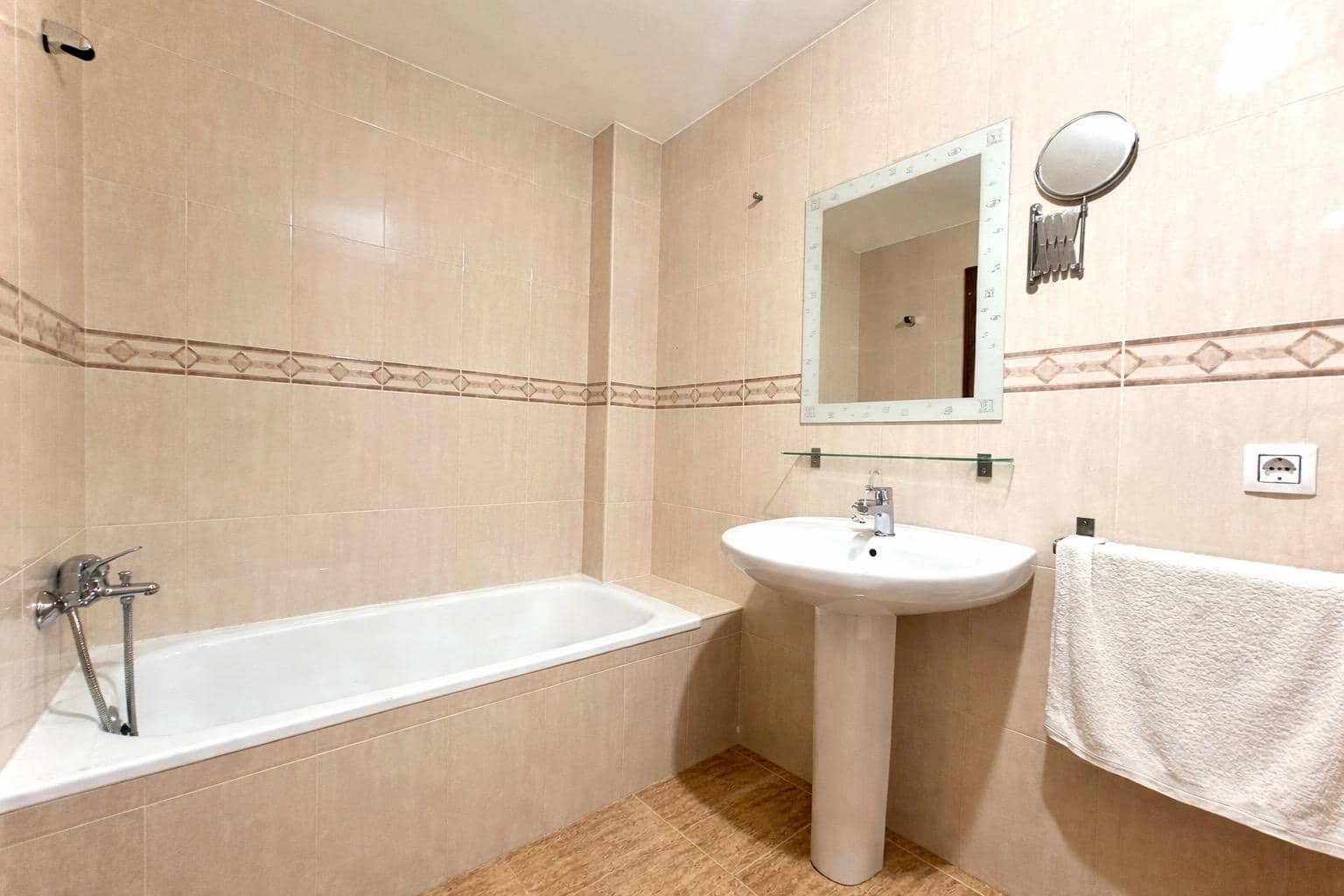 2 quarto Apartamento para venda em Maracena - 166 000 € (Ref: 9788507)