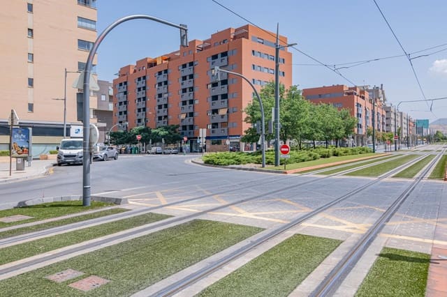 1 quarto Apartamento para venda em Campus de la Salud, Granada cidade com piscina garagem - 265 000 € (Ref: 9788508)