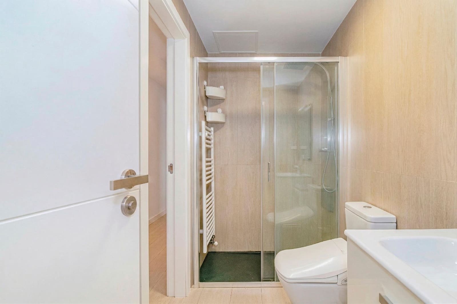 1 Zimmer Wohnung zu verkaufen in Granada Stadt mit Pool Garage - 265.000 € (Ref: 9788508)