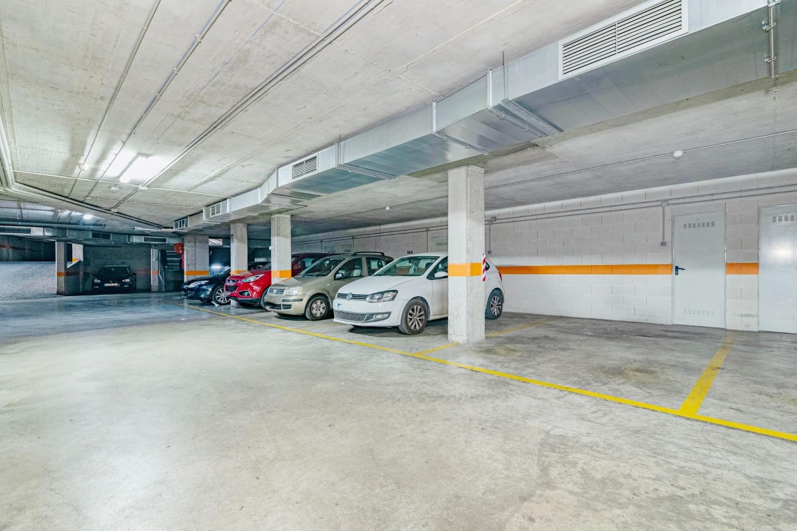 1 Zimmer Wohnung zu verkaufen in Granada Stadt mit Pool Garage - 265.000 € (Ref: 9788508)