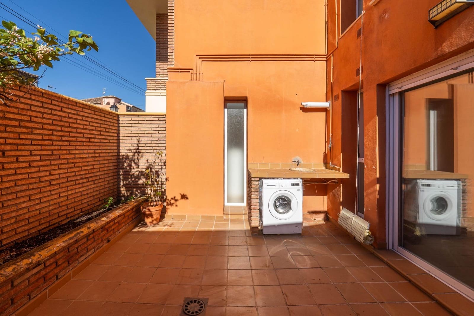 2 quarto Apartamento para venda em La Zubia com garagem - 179 990 € (Ref: 9788509)
