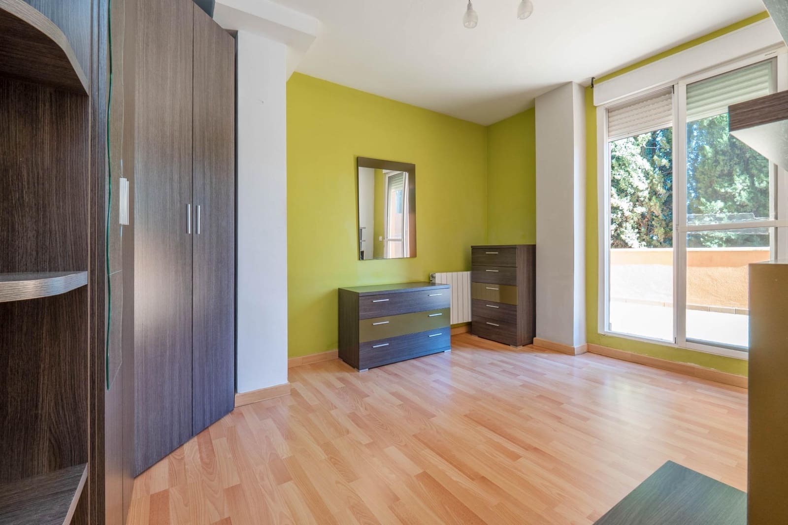 2 quarto Apartamento para venda em La Zubia com garagem - 179 990 € (Ref: 9788509)