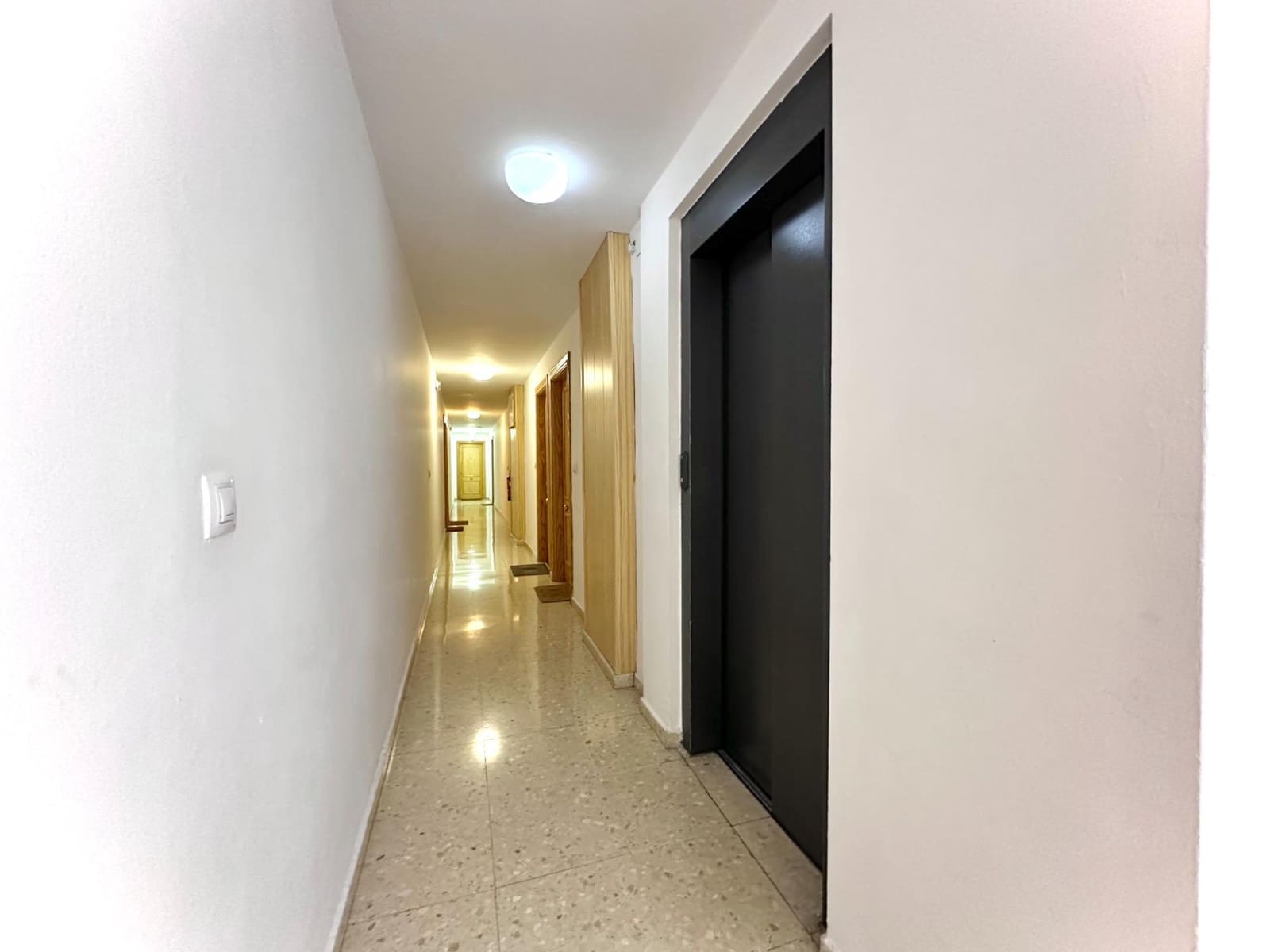 2 bedroom Flat for sale in Las Gabias with pool garage - € 175,000 (Ref: 9794765)