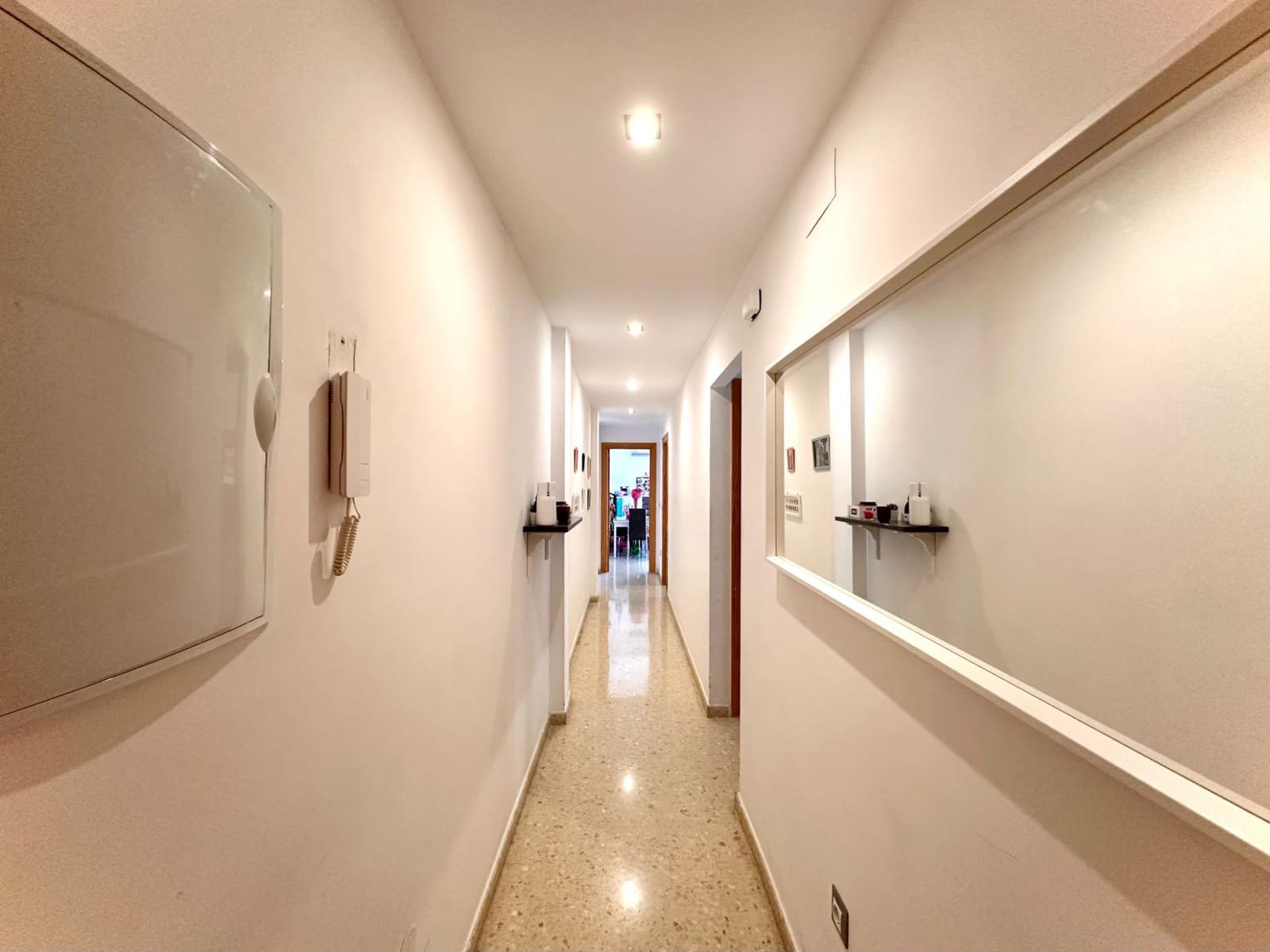 2 bedroom Flat for sale in Las Gabias with pool garage - € 175,000 (Ref: 9794765)