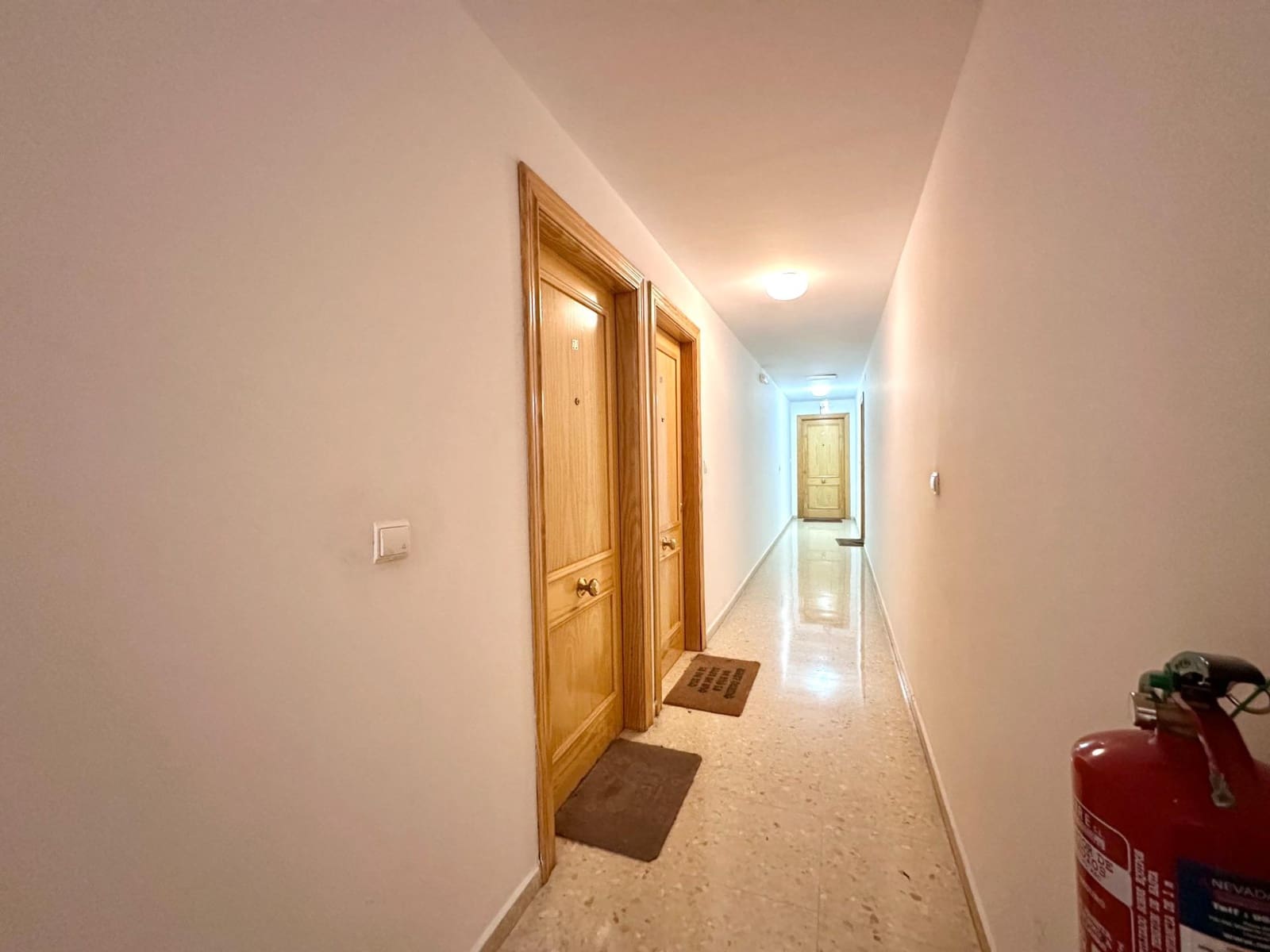 2 bedroom Flat for sale in Las Gabias with pool garage - € 175,000 (Ref: 9794765)