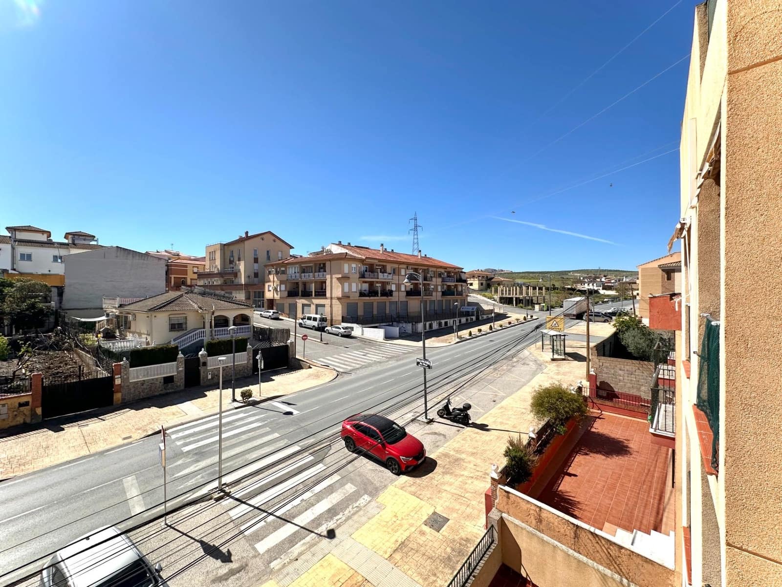 2 bedroom Flat for sale in Las Gabias with pool garage - € 175,000 (Ref: 9794765)