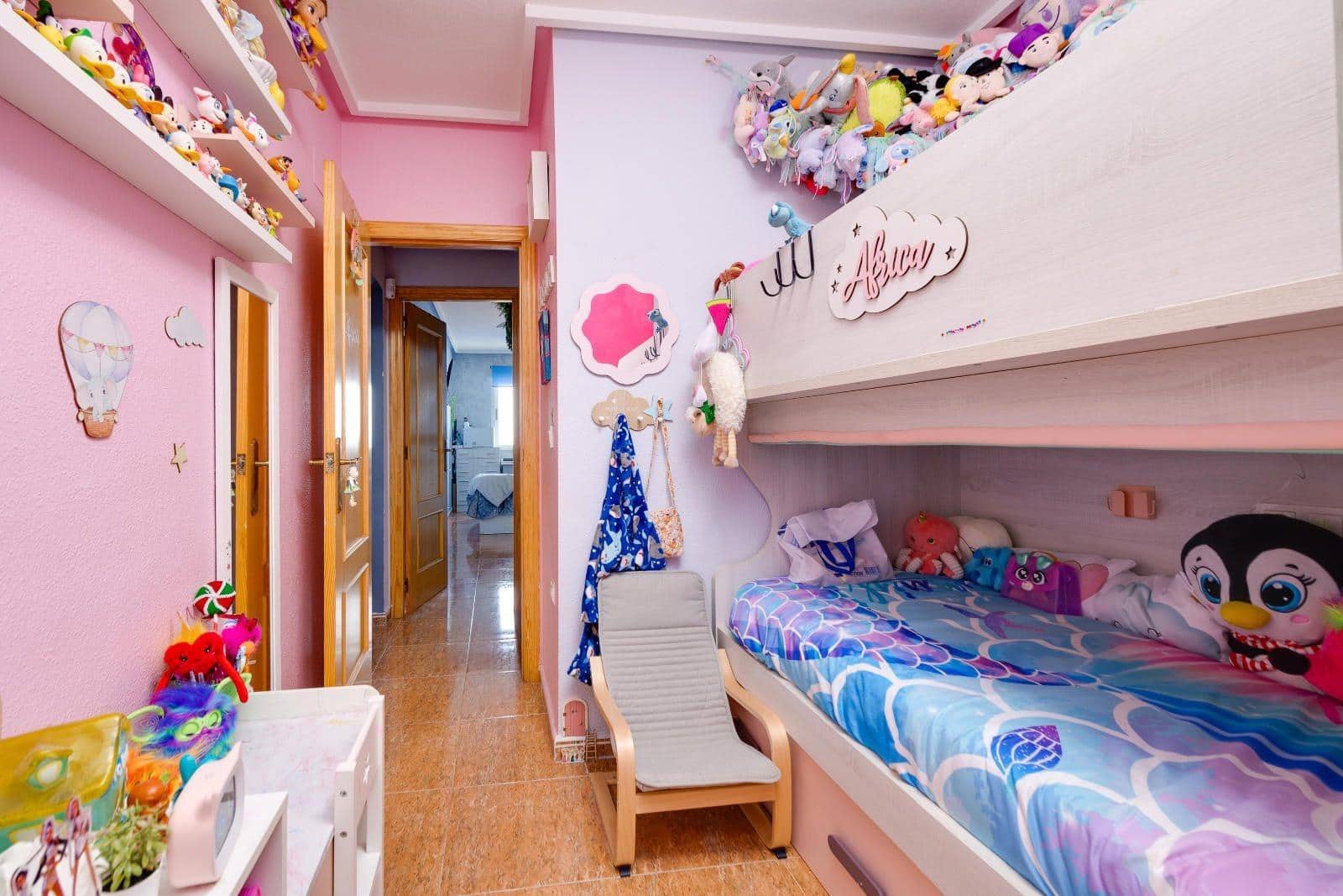 Apartamento de 2 habitaciones en Torrevieja en venta con piscina garaje - 144.969 € (Ref: 9799691)