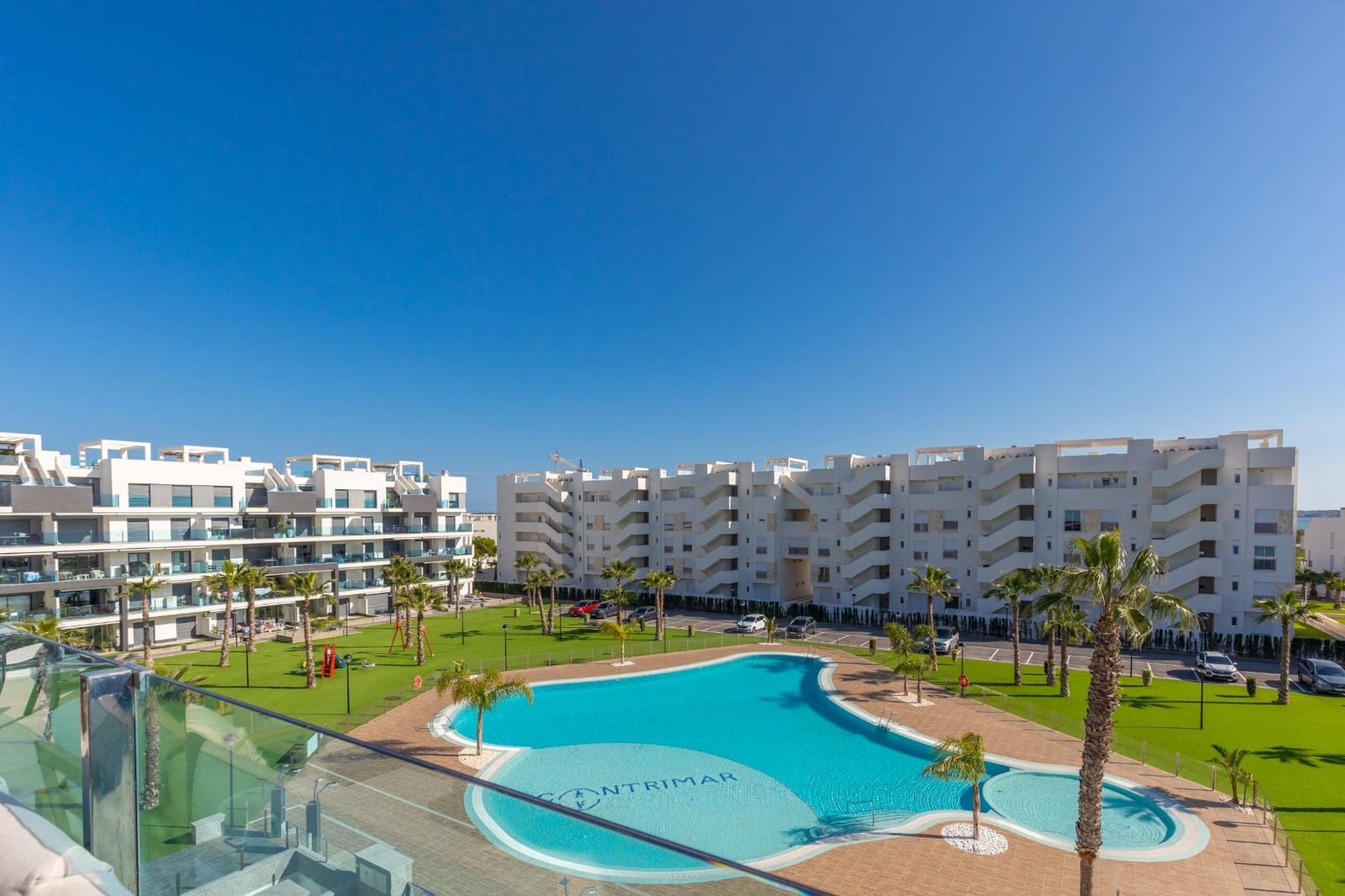 Apartamento de 2 habitaciones en El Raso en venta con piscina - 255.000 € (Ref: 9799699)