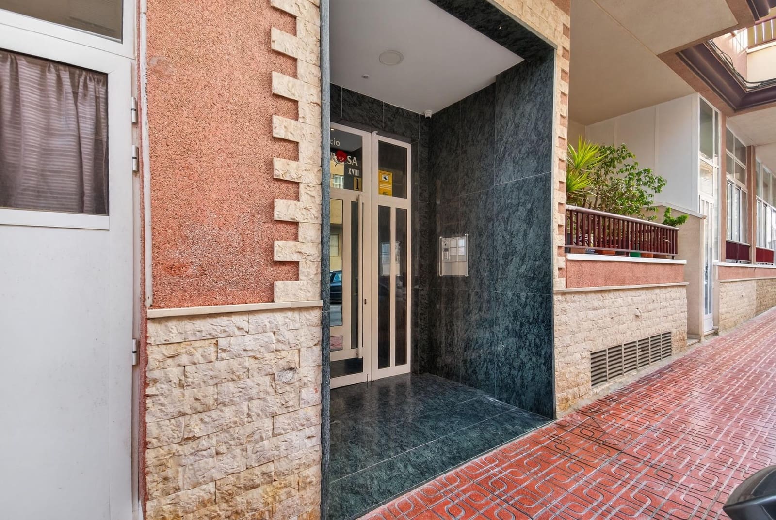 2 quarto Apartamento para venda em Torrevieja - 121 000 € (Ref: 9799714)