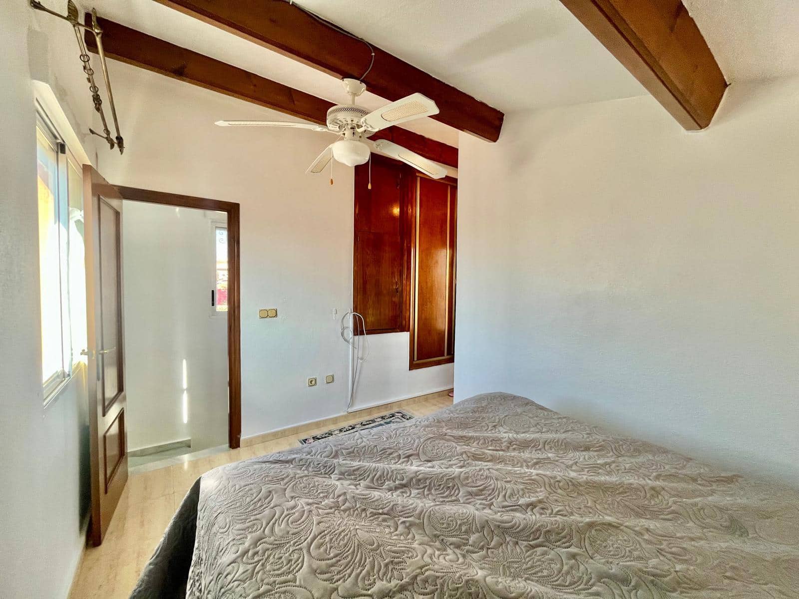 3 bedroom Villa for sale in Orihuela Costa with pool - € 285,000 (Ref: 9799732)