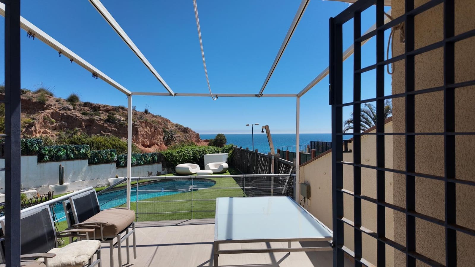 5 quarto Moradia para venda em Campoamor com garagem - 820 000 € (Ref: 9799733)