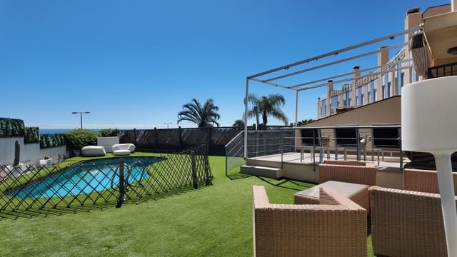 5 quarto Moradia para venda em Campoamor, Orihuela com garagem - 820 000 € (Ref: 9799733)