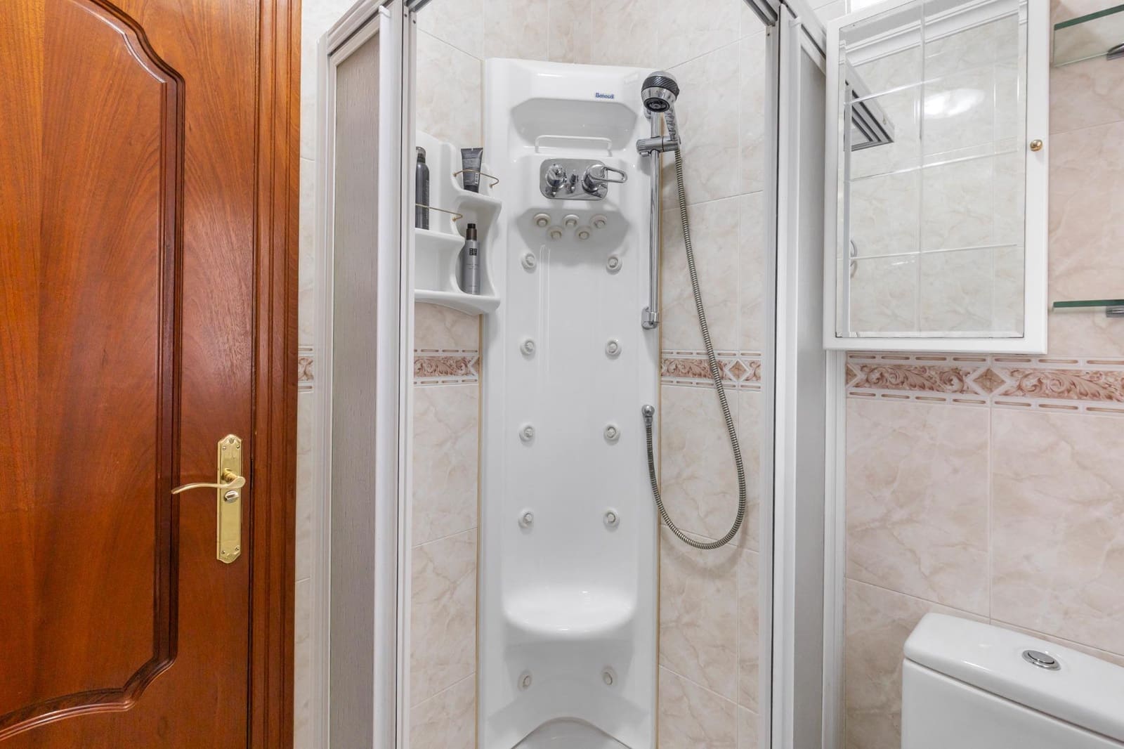 5 sovrum Villa till salu i Pueblo Bravo med pool garage - 599 000 € (Ref: 9799744)