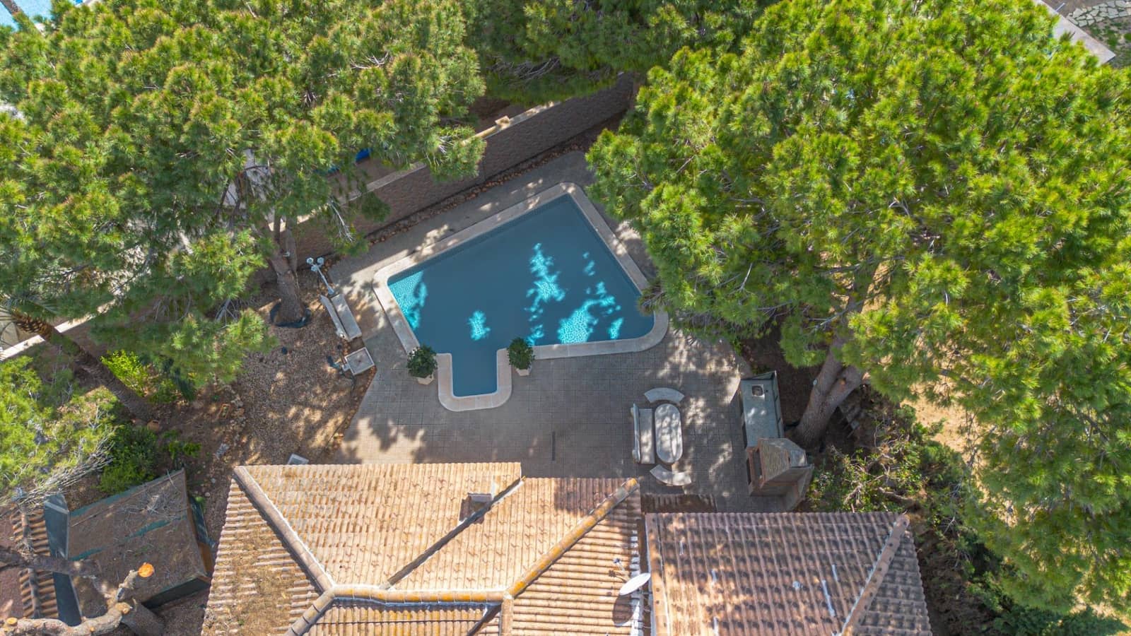 5 sovrum Villa till salu i Pueblo Bravo med pool garage - 599 000 € (Ref: 9799744)