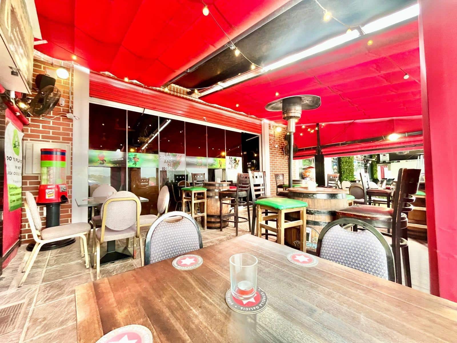 Comercial para arrendar em Orihuela Costa - 815 € (Ref: 9799825)