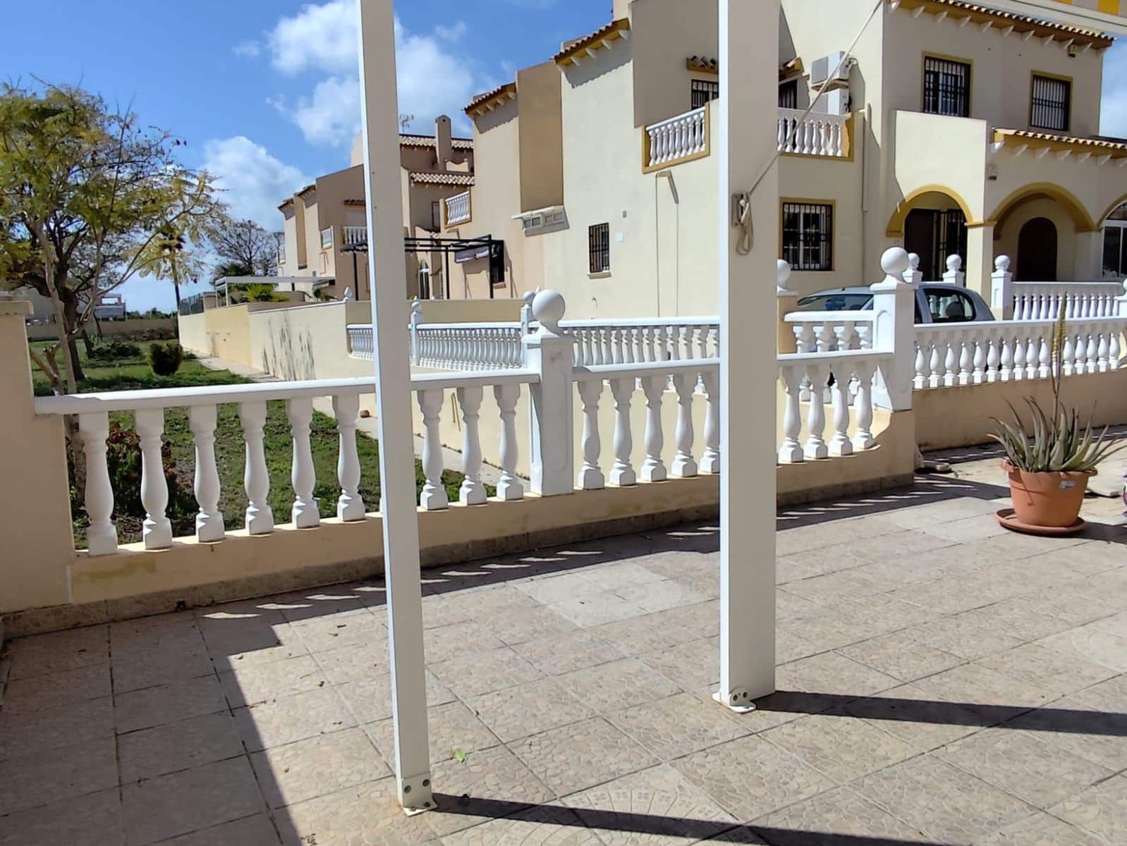 2 bedroom Bungalow for sale in Orihuela with pool - € 230,000 (Ref: 9799826)