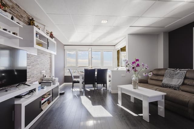 Apartamento de 3 habitaciones en Playa del Acequión, Torrevieja en venta - 389.500 € (Ref: 9804413)