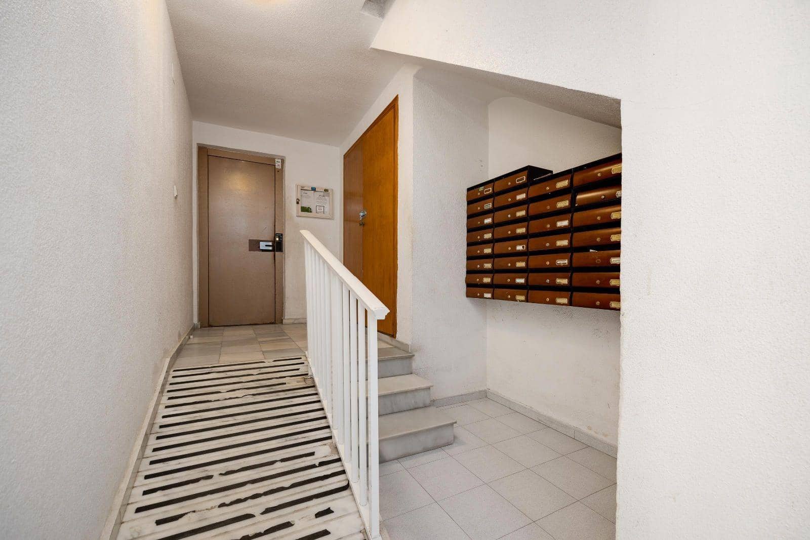 1 slaapkamer Appartement te koop in Torrevieja - € 114.969 (Ref: 9804417)