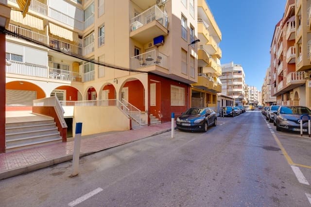 1 chambre Appartement à vendre à Torrevieja - 114 969 € (Ref: 9804417)
