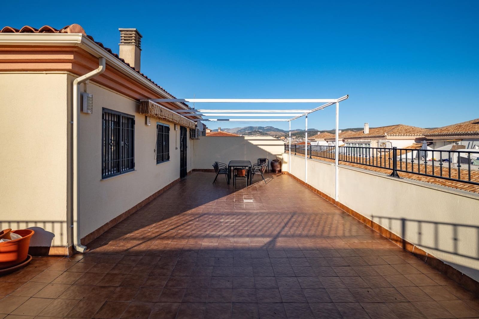 3 bedroom Penthouse for sale in Armilla with garage - € 290,000 (Ref: 9806569)