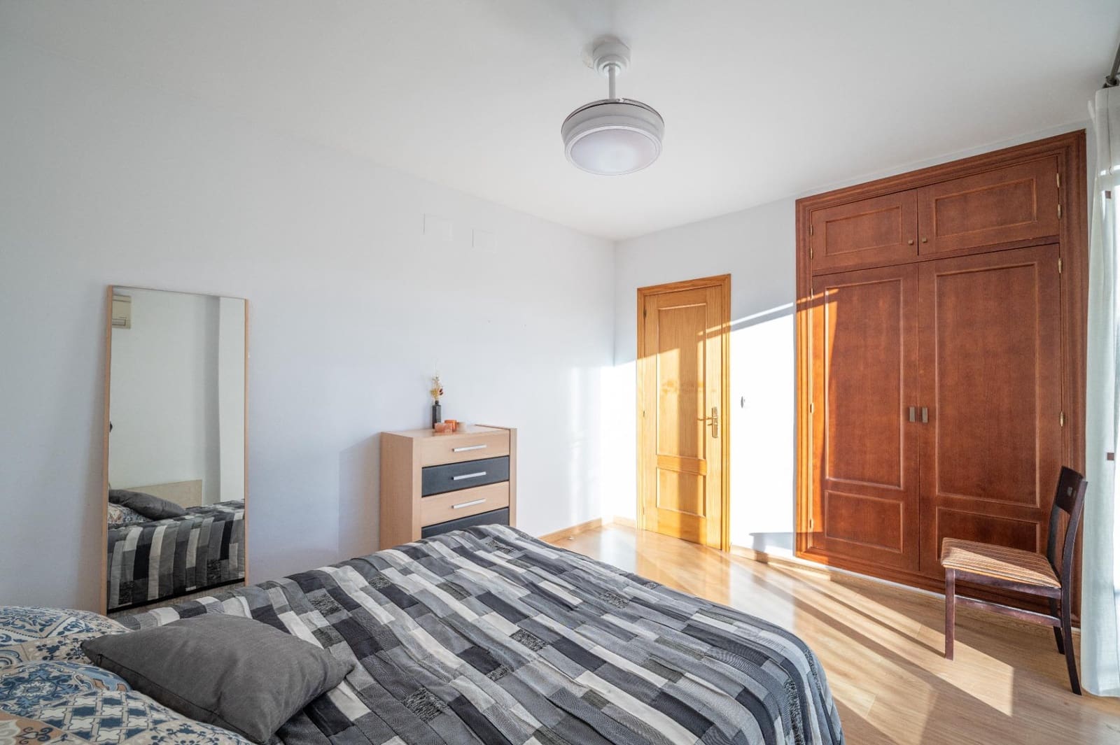 3 bedroom Penthouse for sale in Armilla with garage - € 290,000 (Ref: 9806569)