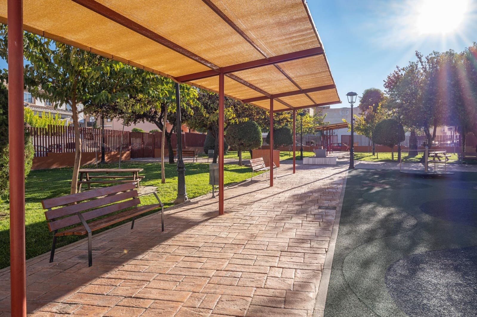 3 bedroom Penthouse for sale in Armilla with garage - € 290,000 (Ref: 9806569)