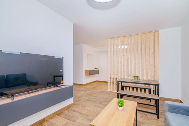 1 Zimmer Apartment zu verkaufen in Granada Stadt - 169.000 € (Ref: 9833779)