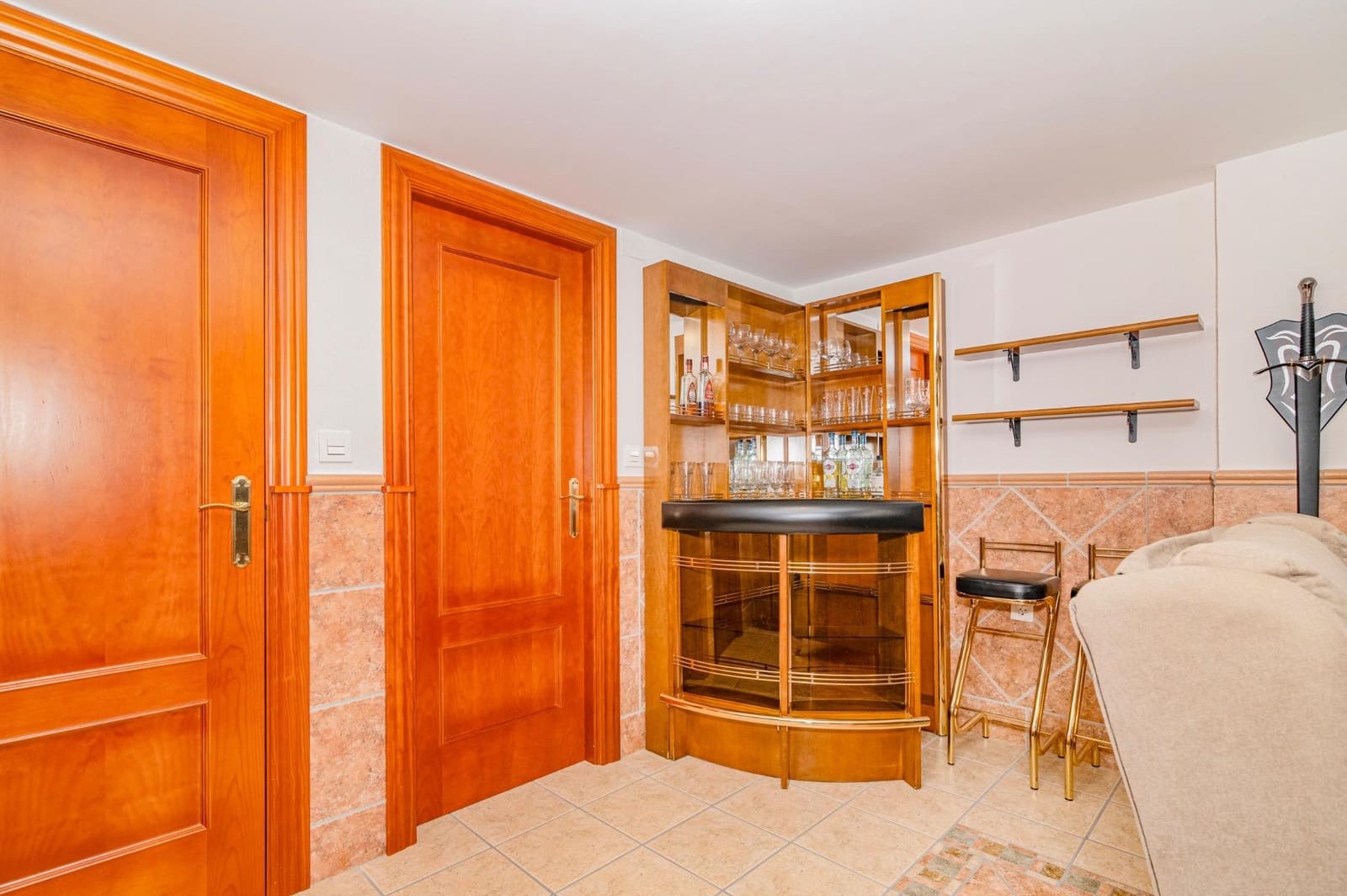 4 bedroom Terraced Villa for sale in Armilla with garage - € 340,000 (Ref: 9839393)