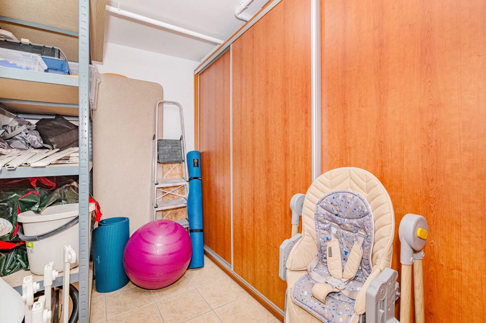 4 bedroom Terraced Villa for sale in Armilla with garage - € 340,000 (Ref: 9839393)