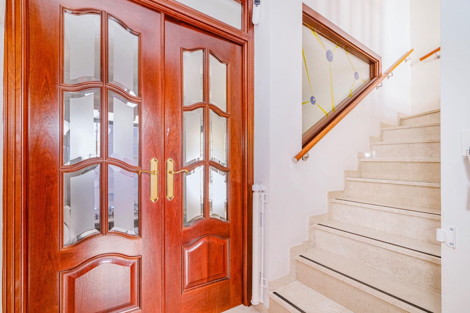 4 bedroom Terraced Villa for sale in Armilla with garage - € 340,000 (Ref: 9839393)