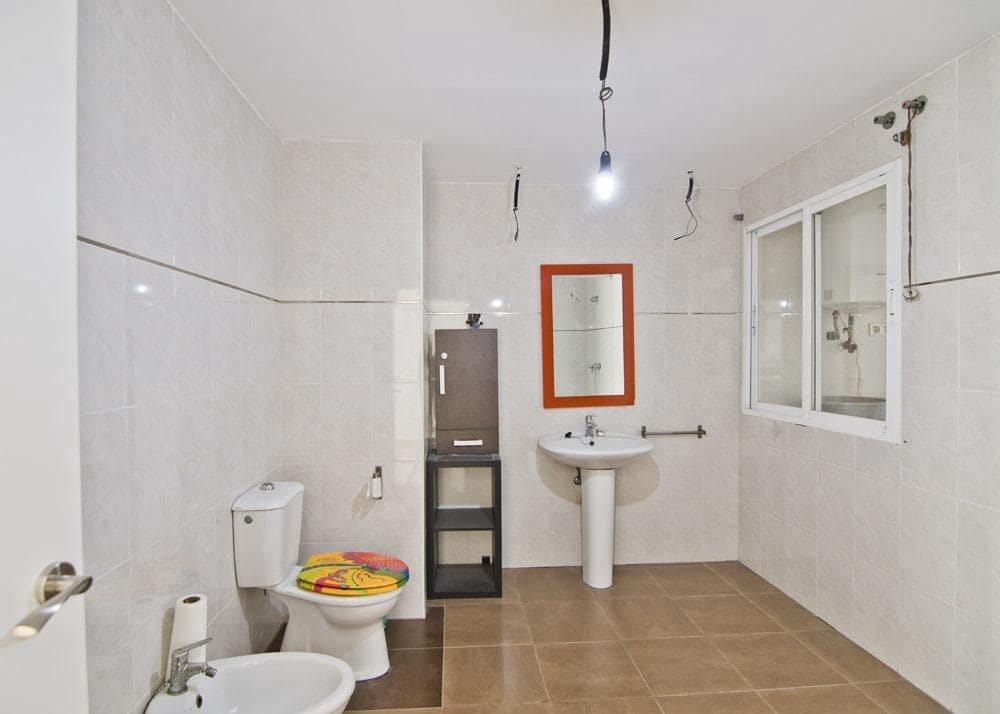 2 bedroom Flat for sale in Motril - € 135,000 (Ref: 9839394)