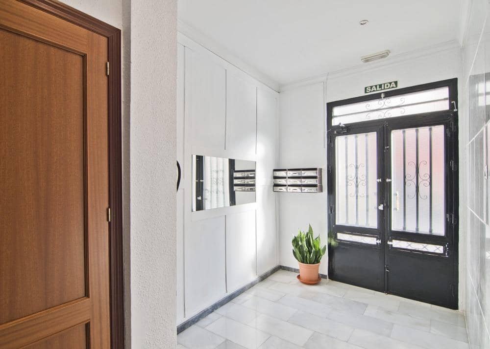 2 bedroom Flat for sale in Motril - € 135,000 (Ref: 9839394)