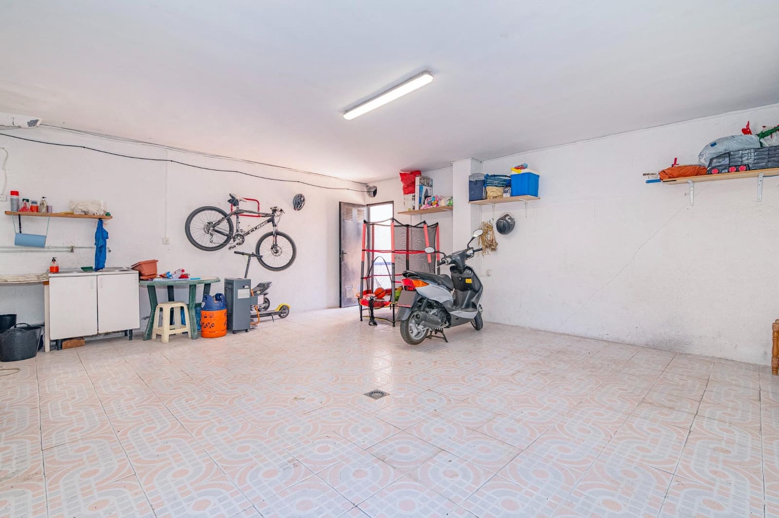 4 sovrum Radhus till salu i Las Gabias med garage - 180 000 € (Ref: 9894002)