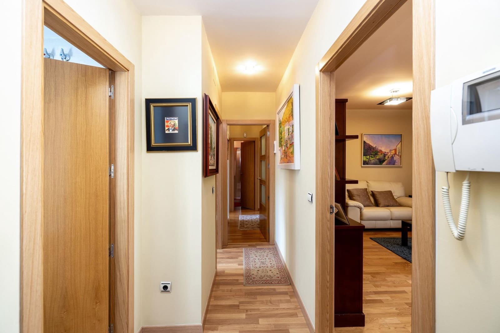 2 Zimmer Penthouse zu verkaufen in Granada Stadt mit Pool Garage - 355.000 € (Ref: 9911165)
