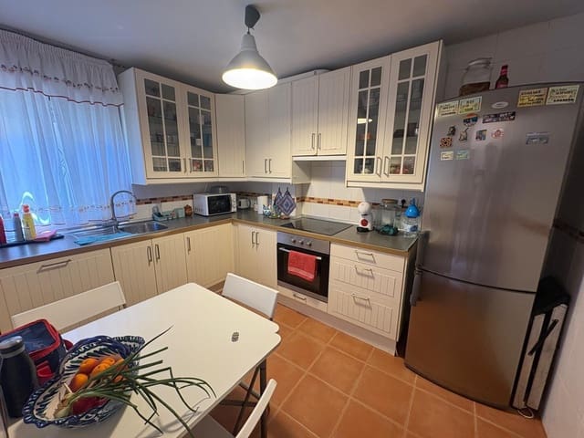3 soveværelse Semi-Rækkehus til salg i Las Gabias - € 229.900 (Ref: 9911166)