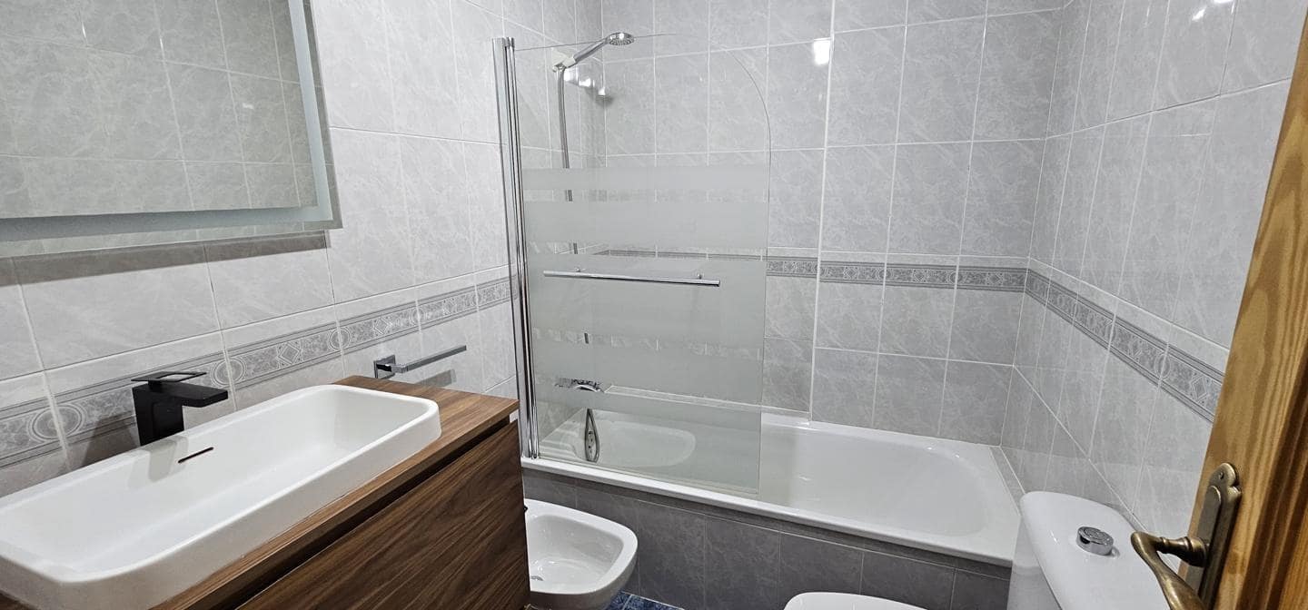 3 soveværelse Rækkehus til salg i Maracena med garage - € 255.000 (Ref: 9913273)
