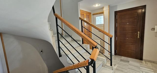 3 soveværelse Rækkehus til salg i Maracena med garage - € 255.000 (Ref: 9913273)