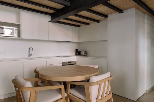 3 bedroom Townhouse for rent in Alfaz del Pi / L'Alfàs del Pi with pool garage - € 1,650 (Ref: 10015065)