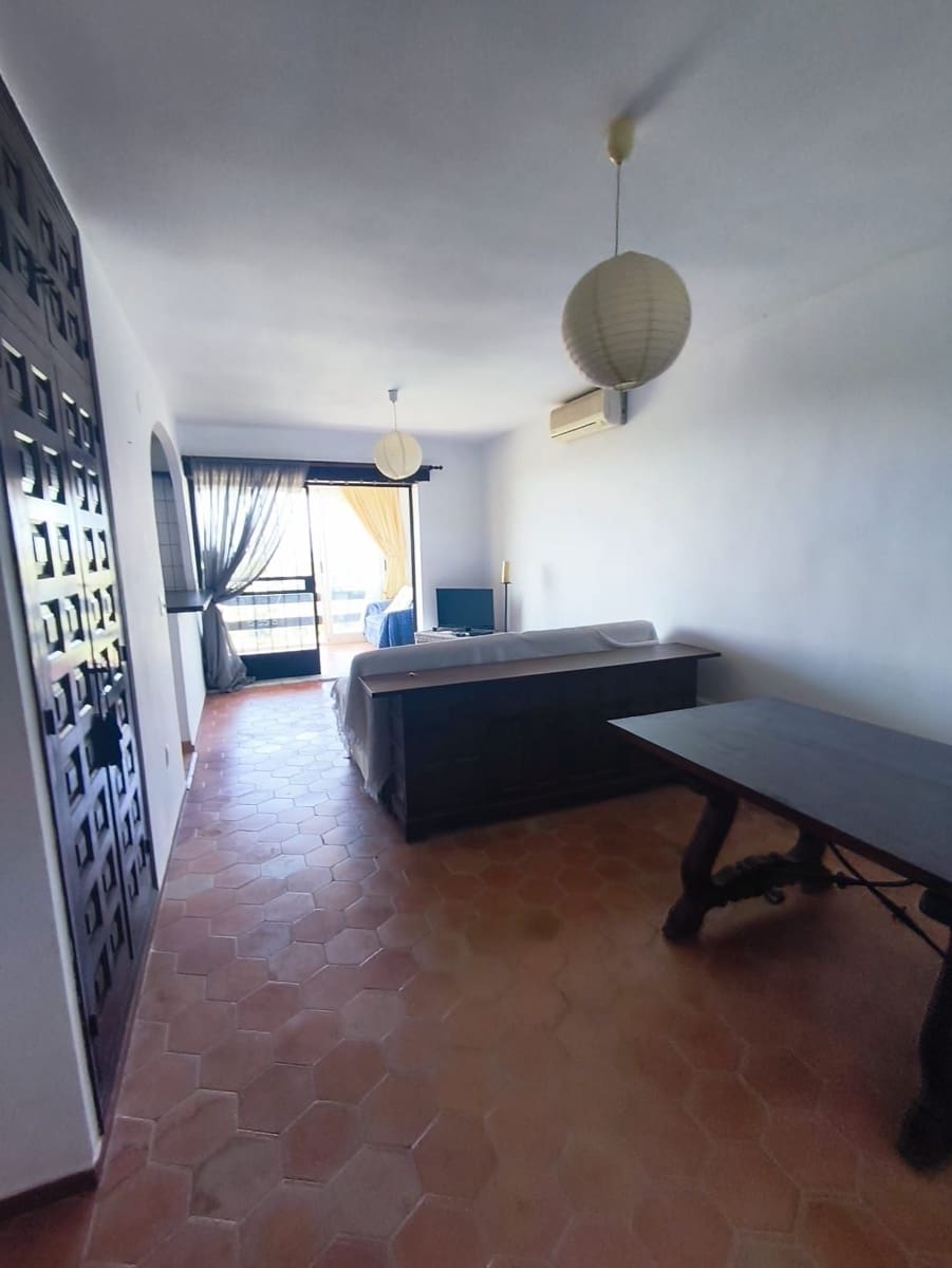 1 quarto Bungalow para venda em Benissa com garagem - 150 000 € (Ref: 10021999)