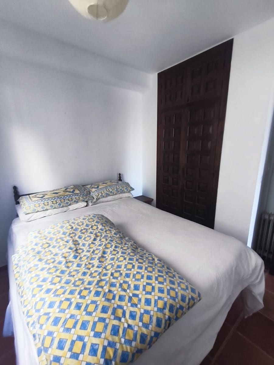 1 quarto Bungalow para venda em Benissa com garagem - 150 000 € (Ref: 10021999)