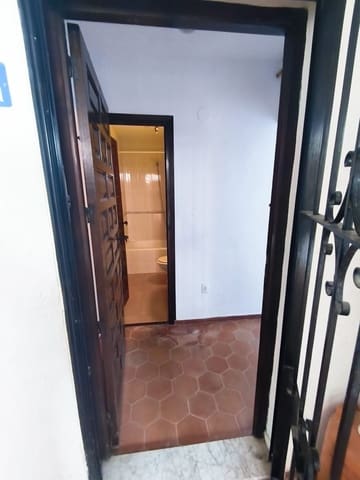 1 quarto Bungalow para venda em Benissa com garagem - 150 000 € (Ref: 10021999)