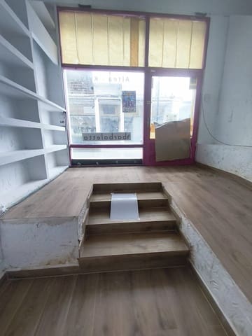 Commerciale da affittare in Altea - 1.100 € (Rif: 10030039)