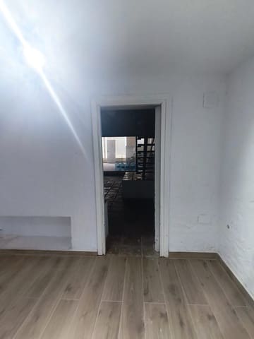 Commerciale da affittare in Altea - 1.100 € (Rif: 10030039)