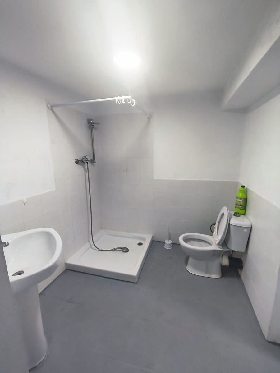 Commerciale da affittare in Altea - 1.100 € (Rif: 10030039)
