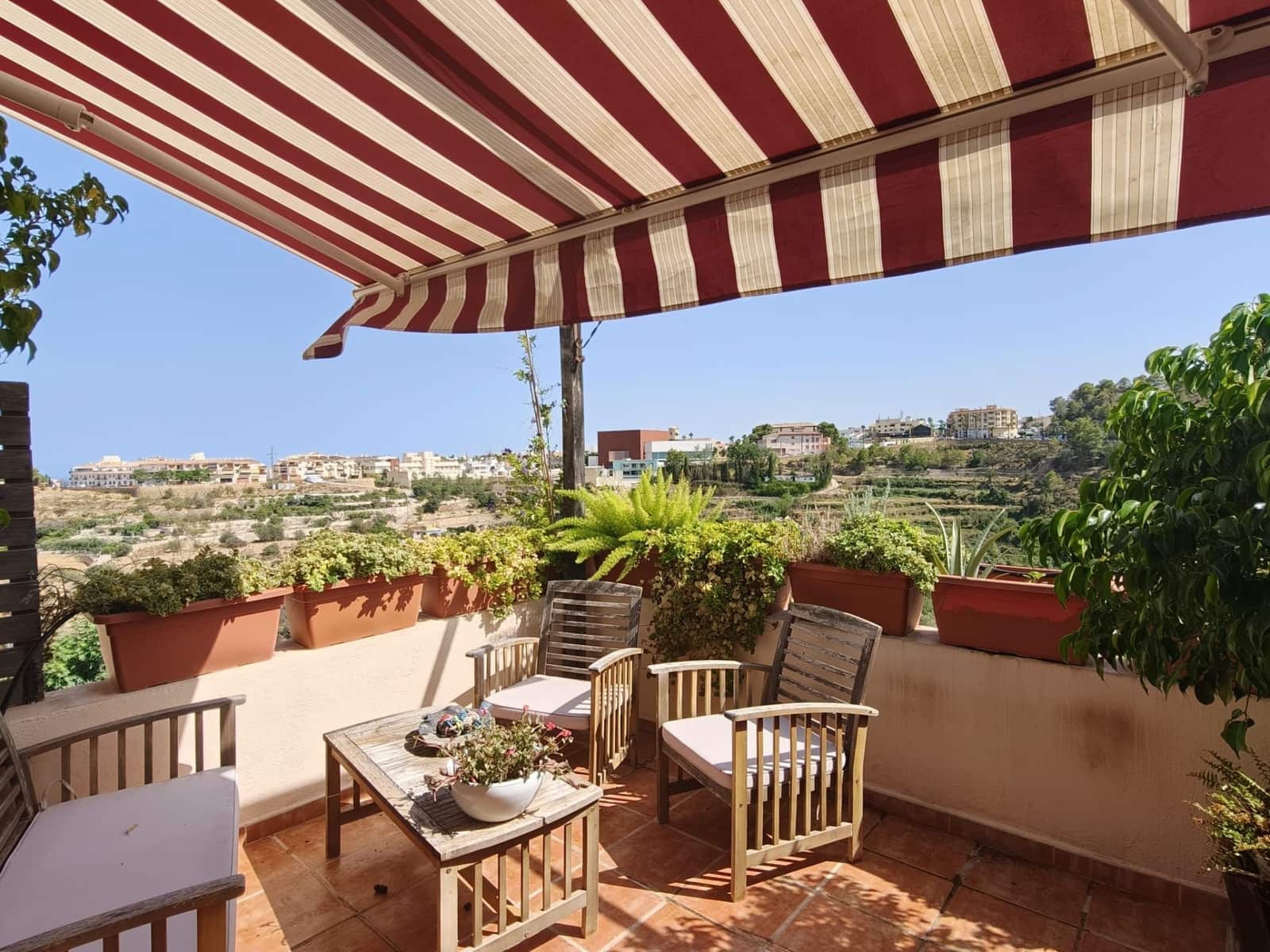 4 bedroom Townhouse for sale in Polop with garage - € 495,000 (Ref: 10042503)
